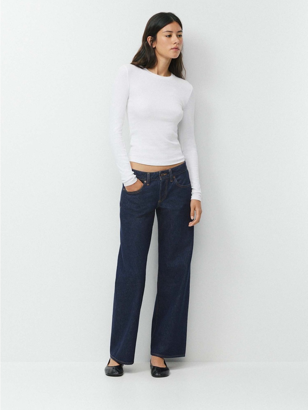 Aritzia Homestretch Ribbed Long Sleeve T-Shirt White Size L Crew Neck